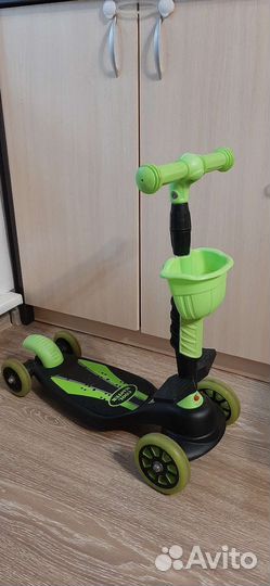 Самокат беговел 3 в 1