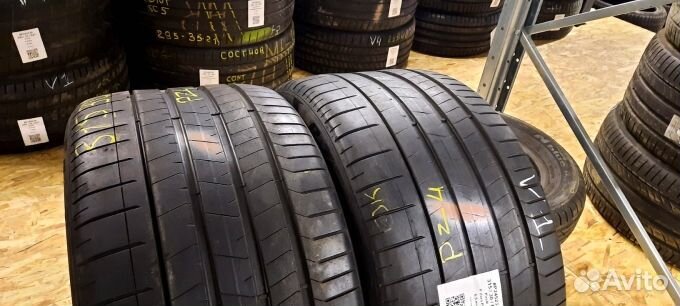Pirelli P Zero PZ4 315/30 R21
