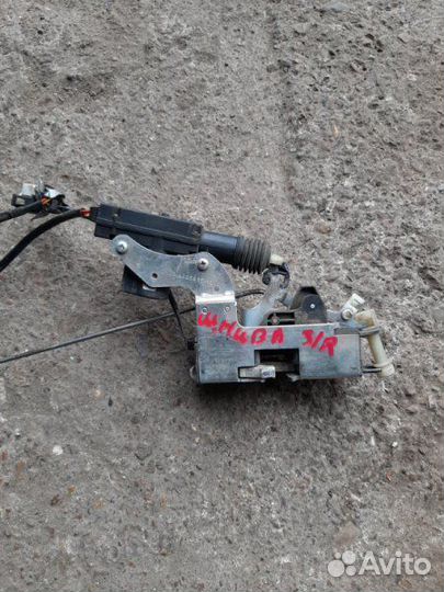 Замок двери задний правый Chevrolet Niva 1.7 2014