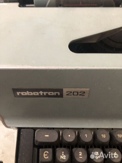 Пишущая машинка