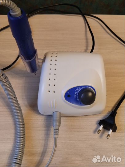 Аппарат для маникюра Стронг 210, наконечник 105