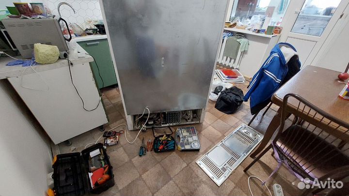 Ремонт холодильников Ремонт стиральных машин