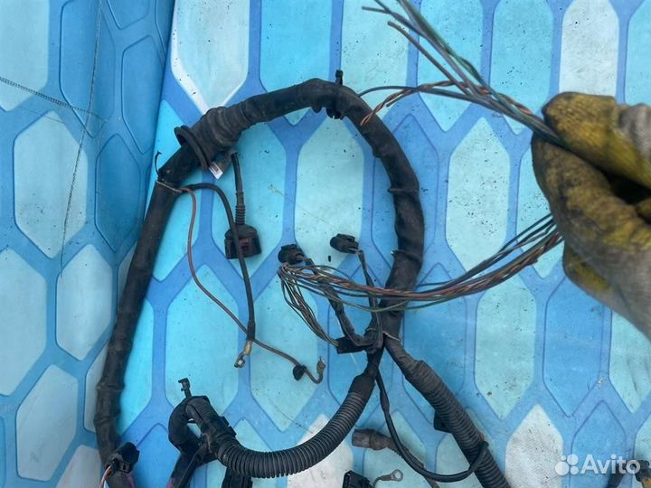 Жгут проводов моторного отсека 8K1971072DM