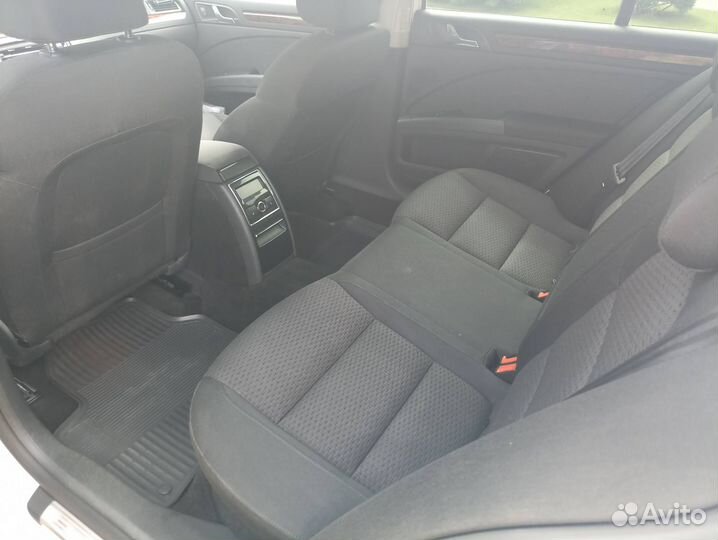 Skoda Superb 1.8 МТ, 2010, 5 500 км