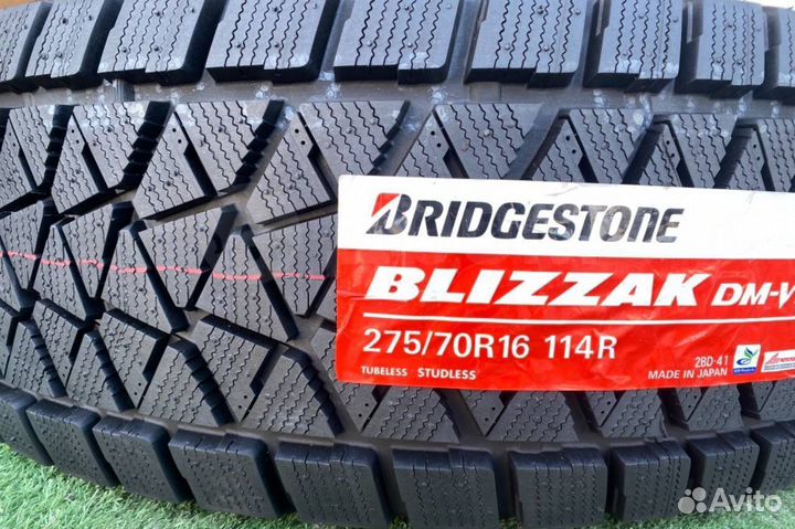 Bridgestone Blizzak Revo GZ 225/50 R17 94S