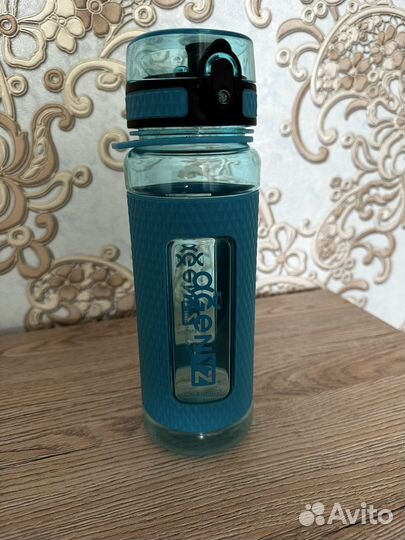 Бутылка-шейкер с 2 сменными ремнями