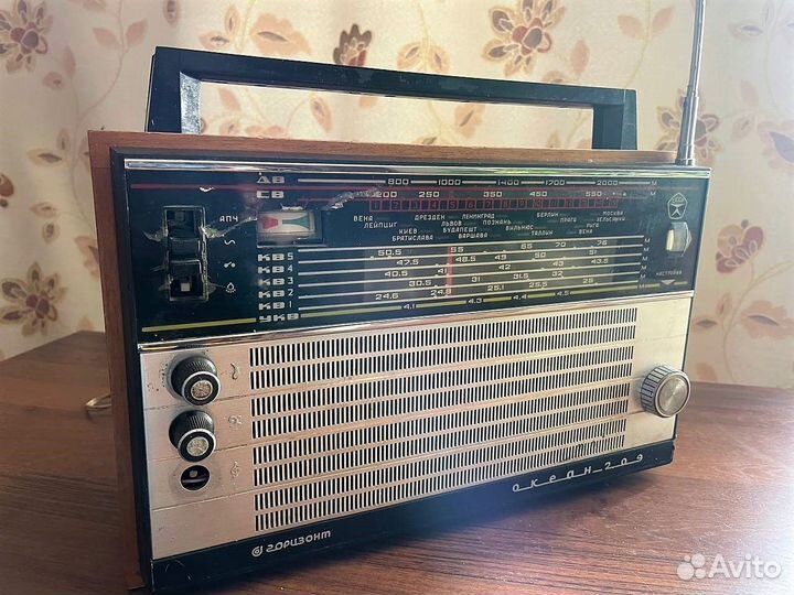 Радиоприемник Горизонт океан 209