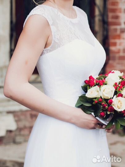 Свадебное платье ручной работы