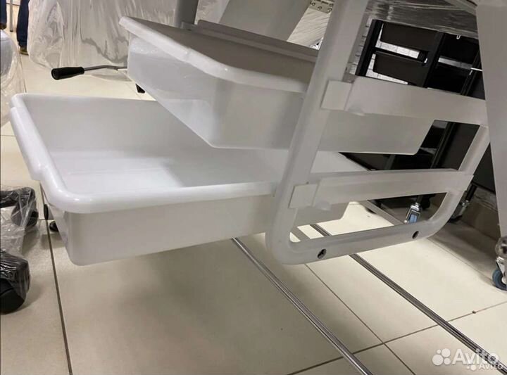 Кушетка косметологическая 