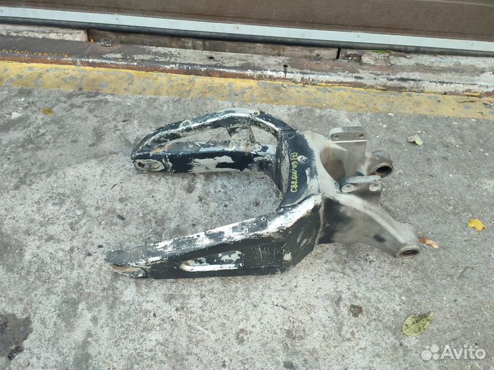 Cbr600rr 03-06 маятник