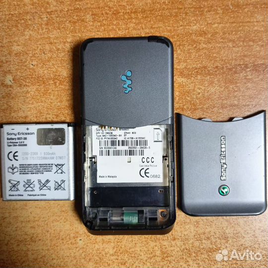 Sony Ericsson W580i