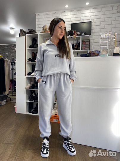 Костюм спортивный 44/46/48