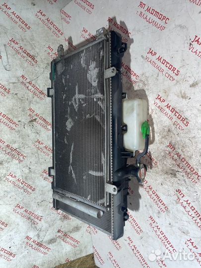 Радиатор охлаждения двигателя Suzuki Sx4 YB11S