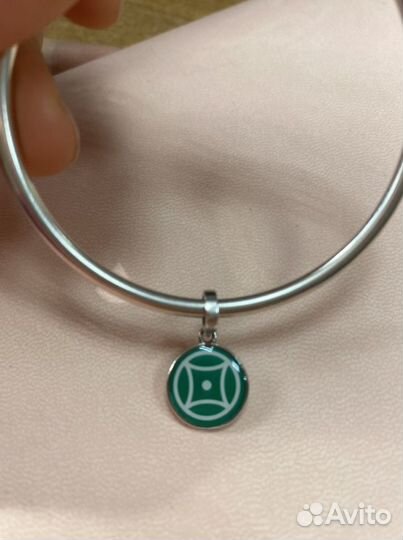 Украшение шарм