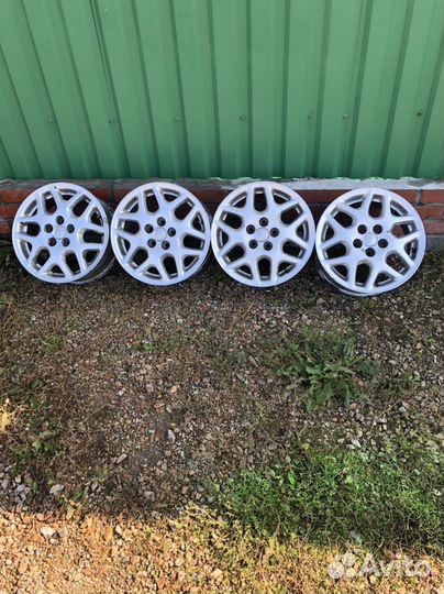Литые диски r15 toyota оригинал