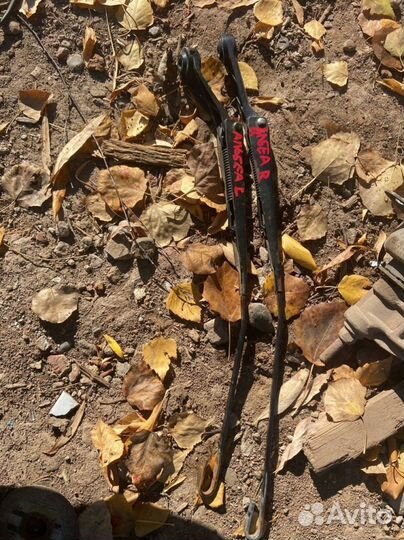 Fiat Albea, поводки дворников