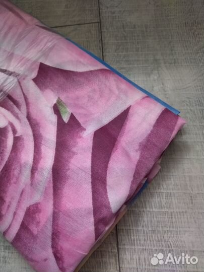 Постельное белье 1.5 новое