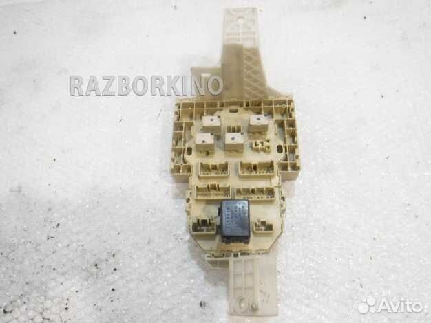 Блок предохранителей 3678075K21