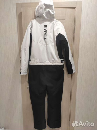 Горнолыжный сноубордический костюм