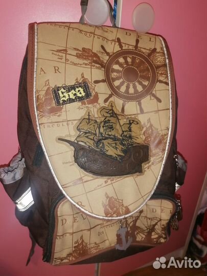 Школьный рюкзак