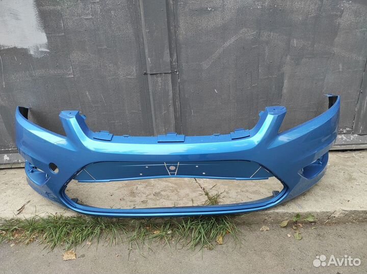 Бампер передний Ford Focus 2 ярко-голубой
