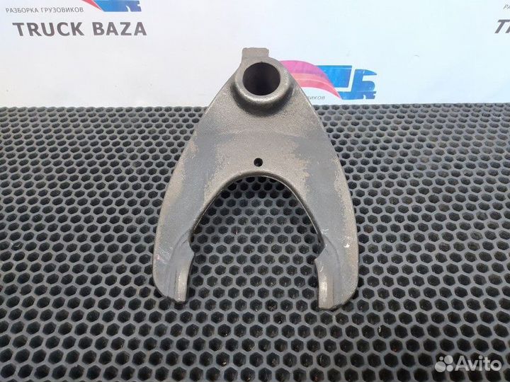 Вилка кпп ZF