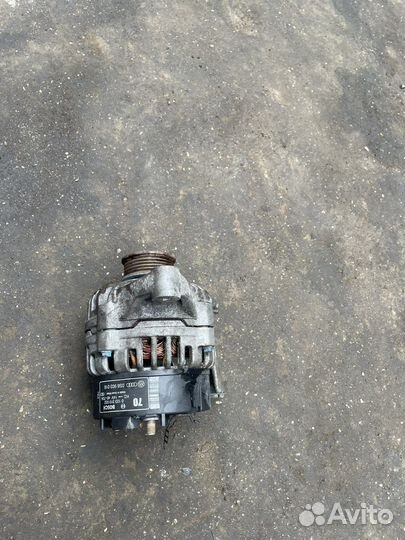 Генератор 058903016 058903018