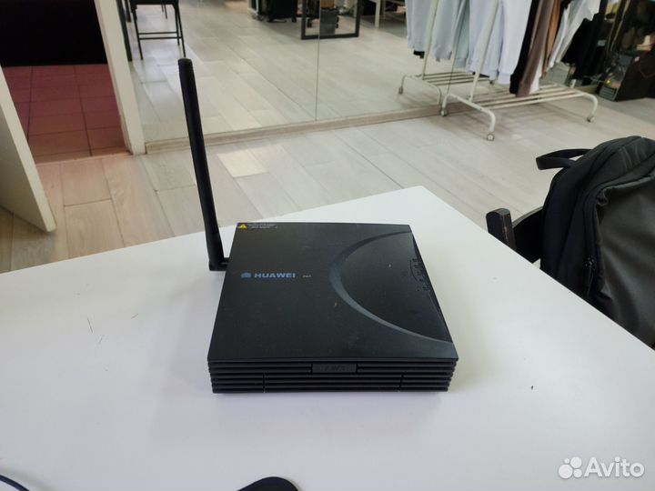 Роутер телефонная станция Huawei ETS1001