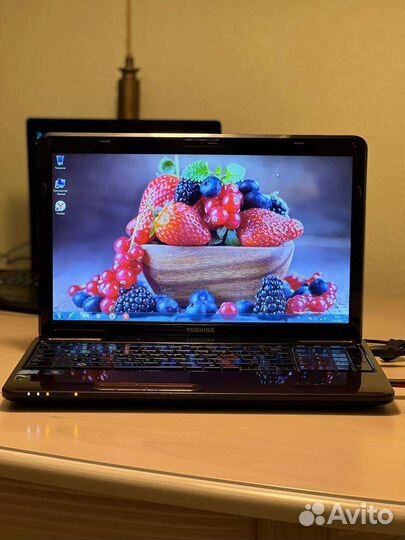 Toshiba L655-1D8 i5 4-ядра 2.53Ghz/8Gb/500Gb/1Gb