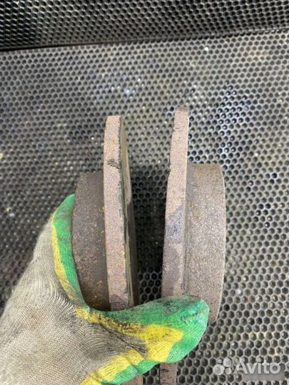 Тормозные диски переднее Renault 19 1992-2002