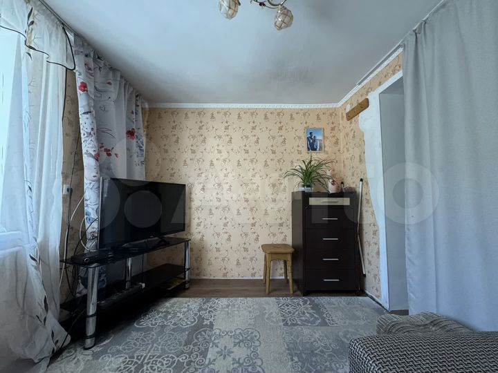 2-к. квартира, 79 м², 1/1 эт.