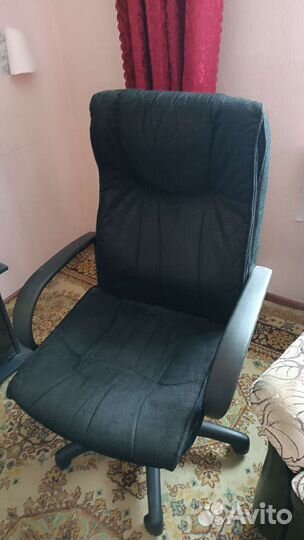 Компьютерное кресло