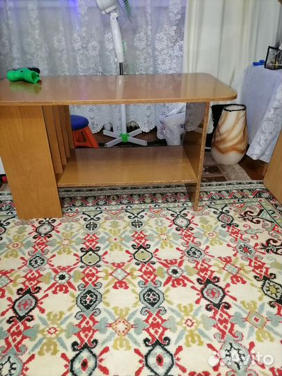 Журнальный столик бу