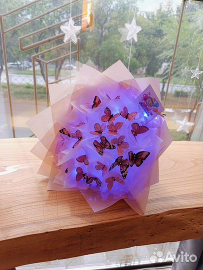 Букет из бабочек