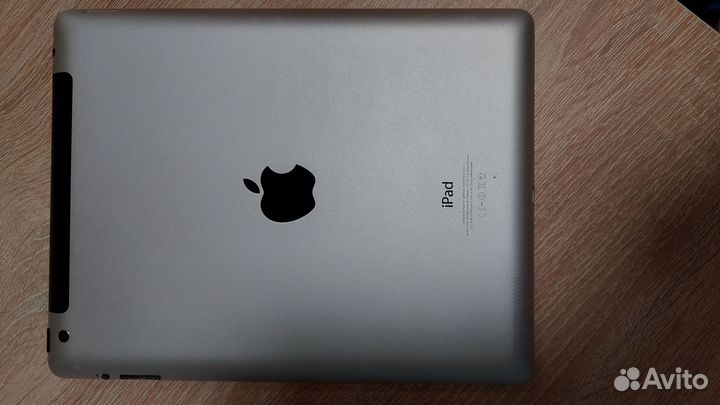 Планшет Apple iPad 4 32 gb