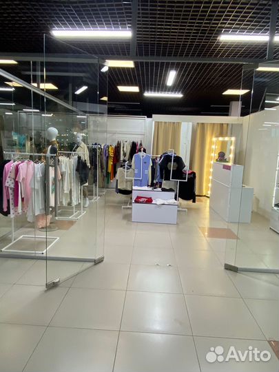 Шоурум женской одежды