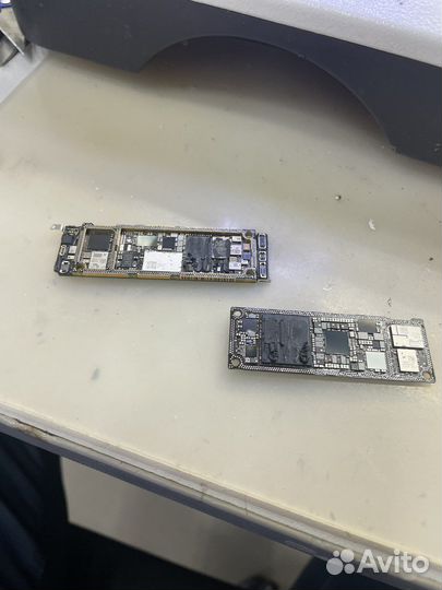 Ремонт телефонов - Замена аккумулятора iPhone