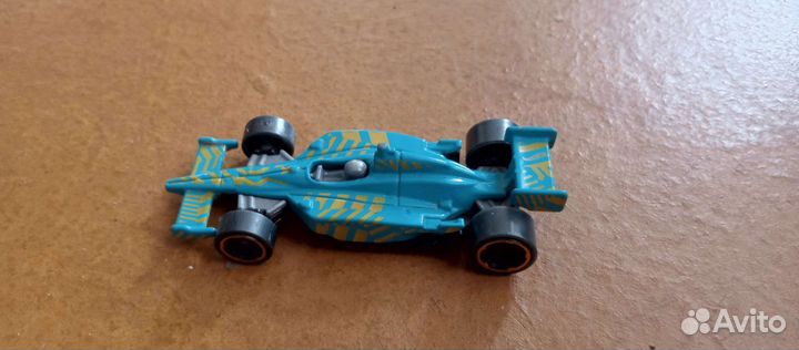 Машинки hot wheels