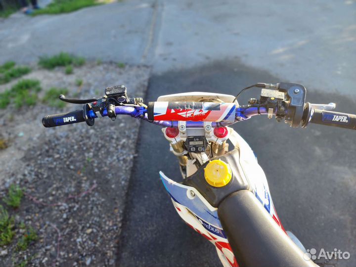 Продам питбайк kayo KRZ 125