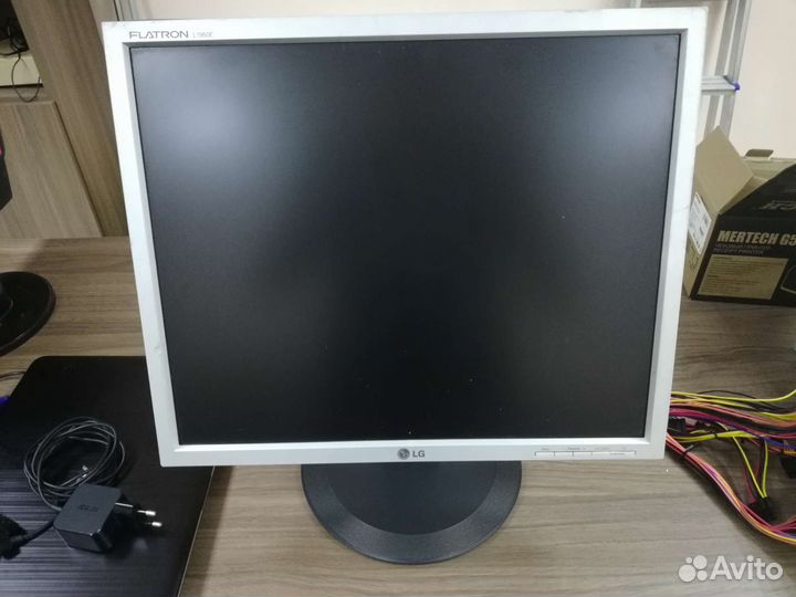 Мониторы 5 шт