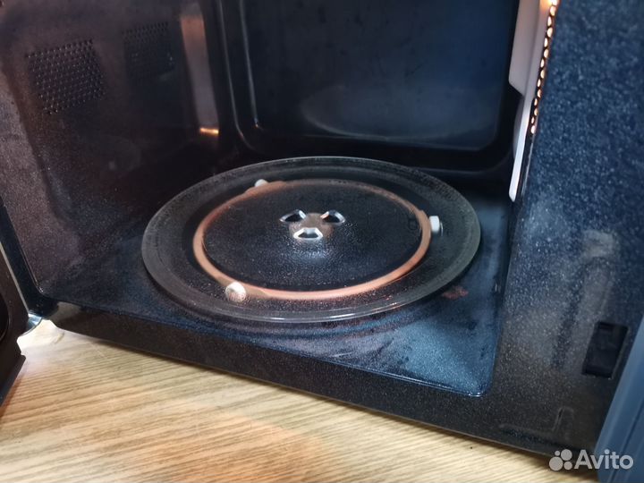 Микроволновка Tester в отл. Состоянии