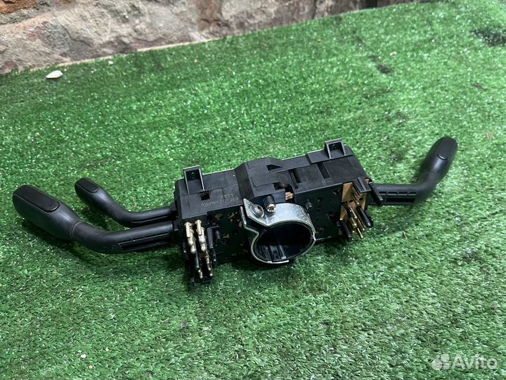 Подрулевой переключатель Ауди 100/А6 с4