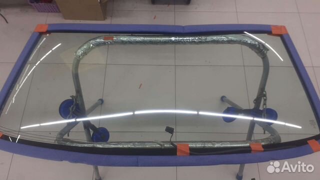 Лобовое стекло Nissan Patrol Y61, 5D (97- 2004)