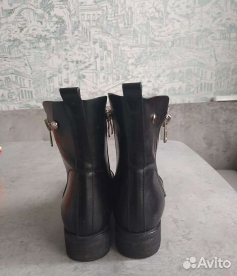 Полусапожки женские 39 размер