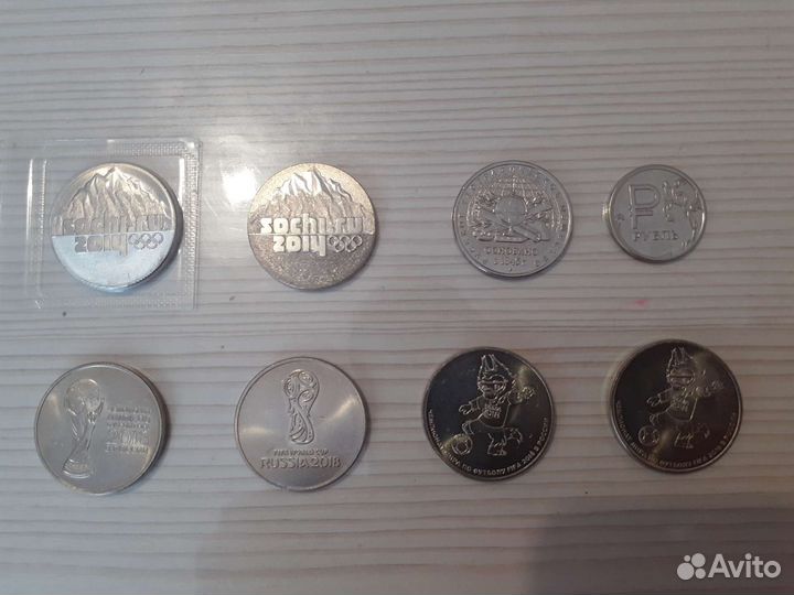 Банкноты и Монеты