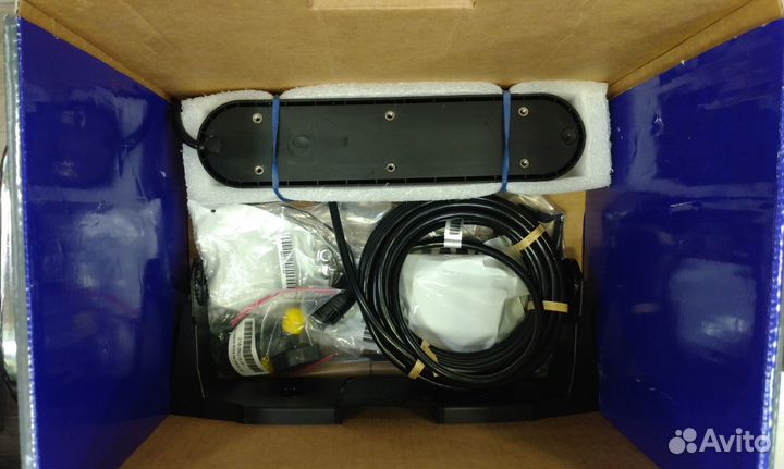 Lowrance HDS 9 live с датчиком 3-в-1 (Русский)