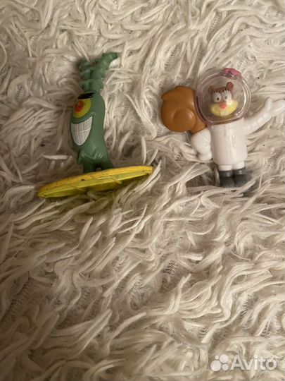 Фигурки страшные из спанч boba и ворон