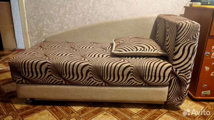 Тахта, кровать раскладная, хорошее состояние, бу