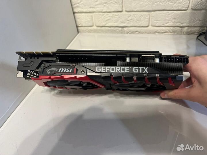 Видеокарта MSI GTX 1080Ti gaming 11 G