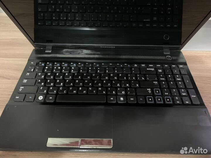 Игровой ноутбук samsung np300v5a в хорошем